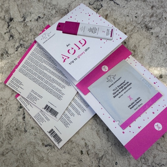 Drunk‎ Elephant - 4 Samples Glycolic Night Serum - Picture 3 of 3